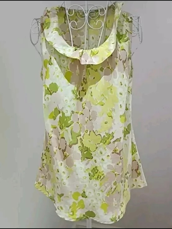 Banana Republic Tops - Banana Republic Citrus Floral Ruffle Neck Blouse - XL NWT